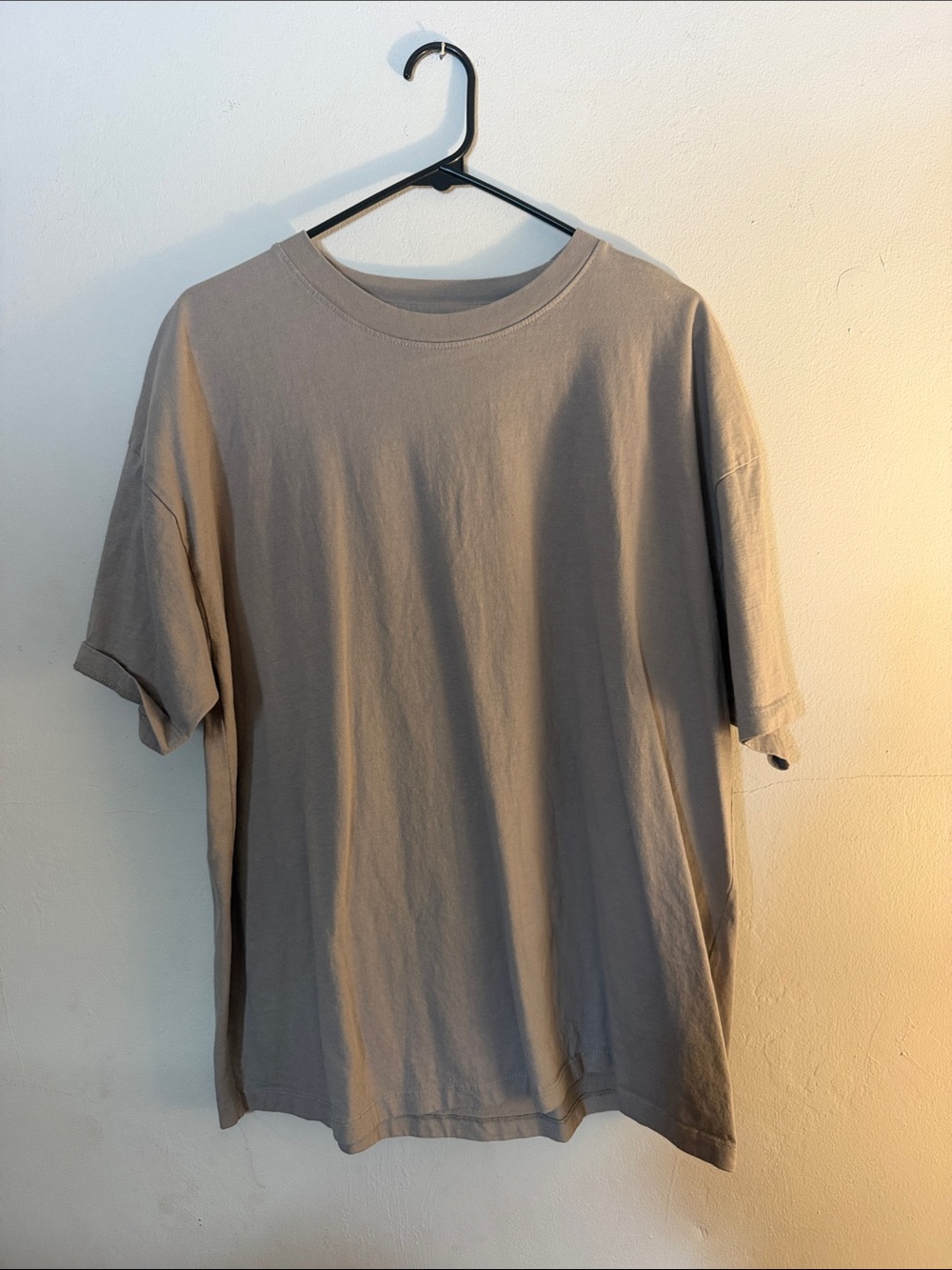Pull&Bear Short-Sleeve Crewneck Tee in Taupe